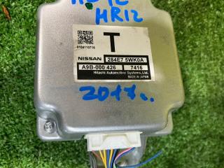 Электронный блок NISSAN NOTE HE12 HR12 284E7 5WK0A 4 ракурс