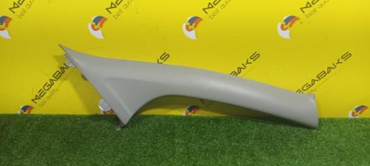 Обшивка стойки кузова правая TOYOTA VITZ KSP90 1KR-FE 62211-52120 1 ракурс