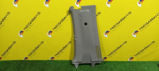 Обшивка стойки кузова правая задняя TOYOTA HIACE KZH100 1KZ-TE 62471-26110 1 ракурс