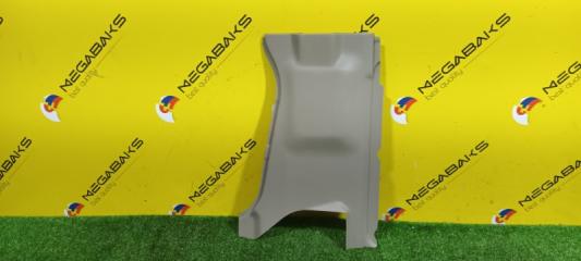 Обшивка стойки кузова правая NISSAN CARAVAN VRE24 TD27 76915-46N00 1 ракурс