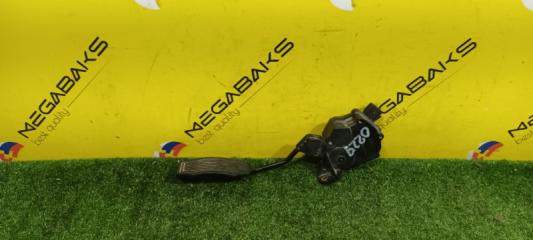 Педаль подачи топлива TOYOTA SAI AZK10 2AZ-FXE 78110-12040 3 ракурс