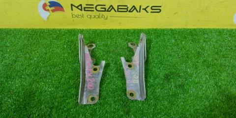 Петля капота MITSUBISHI AIRTREK CU2W 4G63 MB866525 1 ракурс