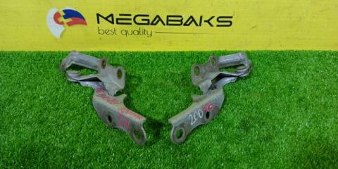Петля капота TOYOTA PRIUS NHW10 1NZ-FXE 53410-47010 1 ракурс