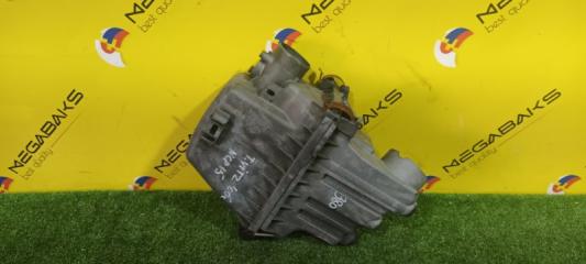 Корпус воздушного фильтра TOYOTA VITZ NCP15 2NZ-FE 1 ракурс