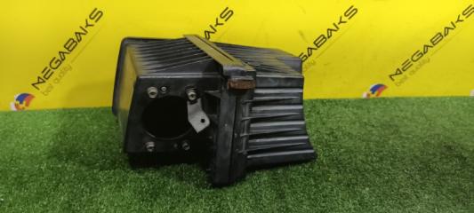 Корпус воздушного фильтра NISSAN LIBERTY PM12 SR20DE 4 ракурс