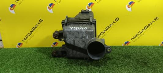 Корпус воздушного фильтра MAZDA MILLENIA TAFP KF-ZE 4 ракурс