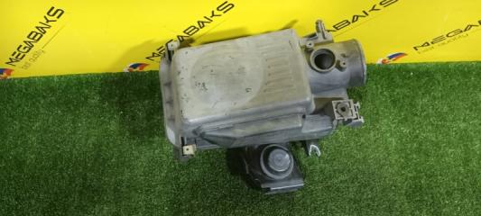 Корпус воздушного фильтра TOYOTA COROLLA FIELDER ZZE123 2ZZ-GE 3 ракурс