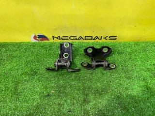 Петля дверная правая задняя TOYOTA PRIUS ZVW35 6875020121 1 ракурс