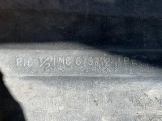 Подкрылок правый передний MITSUBISHI PAJERO V26 4M40T MB 675712 3 ракурс