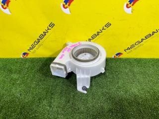 Мотор охлаждения батареи TOYOTA SAI AZK10 G9230-33020 1 ракурс Мотор охлаждения батареи TOYOTA SAI AZK10 G9230-33020 1 ракурс