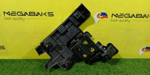 Крепление бампера левое заднее VOLVO S60 FS40 B4204T11 31323837 3 ракурс