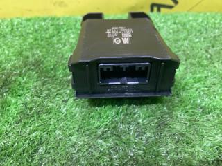 Электронный блок DAIHATSU TAFT LA900S KF-VE7 89111-B2020 3 ракурс