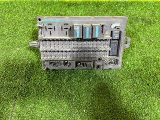 Блок предохранителей LAND ROVER DISCOVERY L318 518800008 3 ракурс