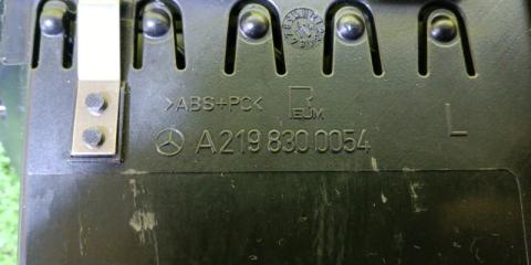 Регулятор направления воздушного потока MERCEDES-BENZ CLS-CLASS WDD2193561A014944 A2198300054 4 ракурс