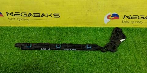 Крепление бампера правое заднее TOYOTA MARK X GRX130 52575-22120 5 ракурс