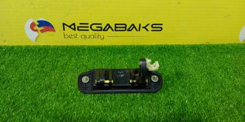 Ручка задней двери MAZDA PREMACY CP8W 2 ракурс