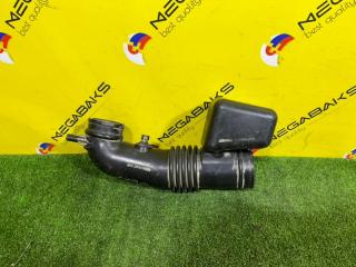 Патрубок воздушного фильтра ISUZU WIZARD UES25FW 6VD1 897163-240 1 ракурс