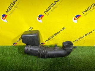 Патрубок воздушного фильтра ISUZU WIZARD UES25FW 6VD1 897163-240 2 ракурс
