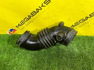 Патрубок воздушного фильтра NISSAN PRESAGE U30 KA24DE 16578 9E005 3 ракурс