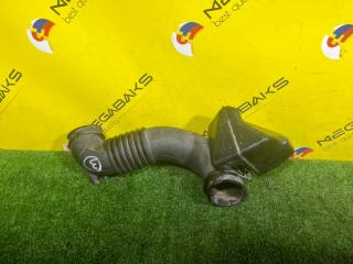 Патрубок воздушного фильтра TOYOTA WISH ANE11 1AZ-FSE 17881-28060 2 ракурс Патрубок воздушного фильтра TOYOTA WISH ANE11 1AZ-FSE 17881-28060 2 ракурс