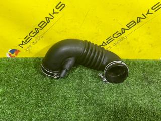 Патрубок воздушного фильтра TOYOTA PROBOX NCP51 1NZ 17881-21010 1 ракурс