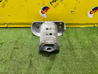 Жесткость бампера правая передняя TOYOTA VITZ NSP130 1NR-FKE 5701352011 1 ракурс