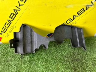 Защита радиатора HONDA FIT GP5 LEB 71107-T5A-00 2 ракурс
