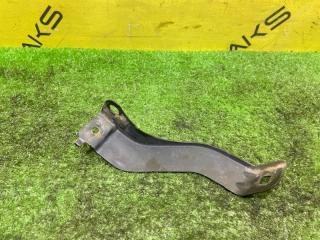 Крепление бампера левое заднее TOYOTA SEQUOIA USK65L 3UR-FE 583540C020 2 ракурс