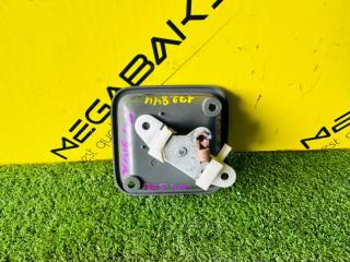 Ручка задней двери MAZDA BONGO SK22VN R2 80682HA000 5 ракурс