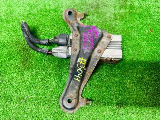 Блок управления топливным насосом TOYOTA SEQUOIA USK65L 3UR-FE 8957034030 4 ракурс