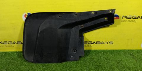 Брызговик правый задний TOYOTA SEQUOIA USK65L 3UR-FE 76625-0C070 3 ракурс