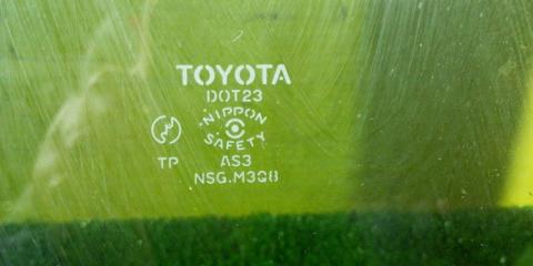 Стекло собачника правое TOYOTA TOWN ACE NOAH SR40 3S-FE 4 ракурс