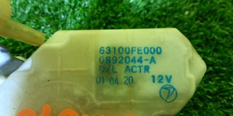 Замок 5-й двери SUBARU IMPREZA GG3 EJ152 63100FE000 2 ракурс