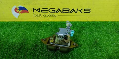 Замок 5-й двери NISSAN WINGROAD WFY10 GA15DE 9050260R00 3 ракурс