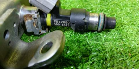 Инжектор NISSAN SERENA 16600ЕН200 CC25 MR20DE 16600ЕН200 3 ракурс