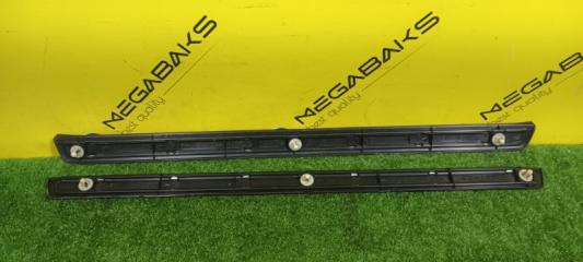 Накладка на порог передняя TOYOTA CROWN JZS179 2JZ-GE 67912-30130 67911-30120 2 ракурс