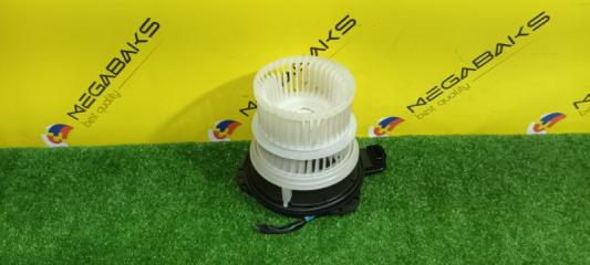 Мотор печки TOYOTA C-HR ZYX10 2ZR-FXE 8710358070 3 ракурс