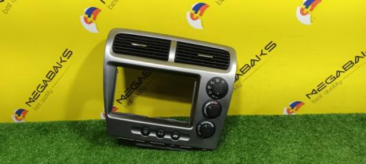 Консоль магнитофона HONDA CIVIC EU3 D17A 77251S6A010 1 ракурс