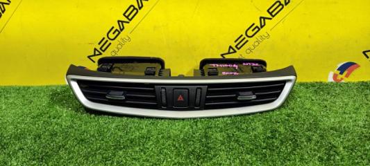 Регулятор направления воздушного потока NISSAN X-TRAIL NT32 MR20DD 687505AA0A 1 ракурс
