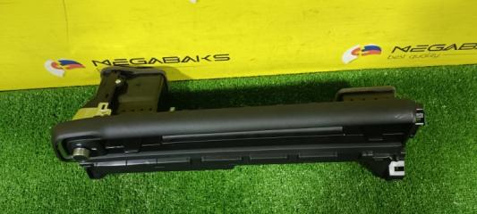 Накладка на торпеду левая HONDA VEZEL RV6 LEC EB725111100 2 ракурс