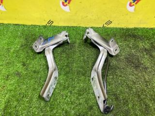 Петля капота NISSAN NOTE E12 HR12DE 654013VA1A 2 ракурс