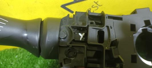 Блок подрулевых переключателей TOYOTA SPADE NCP141 1NZ-FE 8414012570 3 ракурс