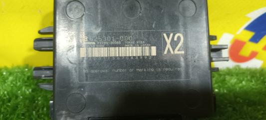Электронный блок TOYOTA ESQUIRE ZWR80 2ZR-FXE 89784-30060 2 ракурс