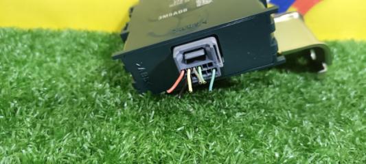 Электронный блок HONDA VEZEL RV6 LEC 37410-3N0-J11 3 ракурс