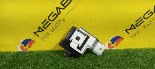 Электронный блок HONDA VEZEL RV6 LEC 39875-3M0-J010-M1 4 ракурс