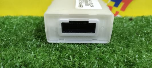 Электронный блок NISSAN X-TRAIL NT32 MR20DD 284U1 6FL0A 3 ракурс