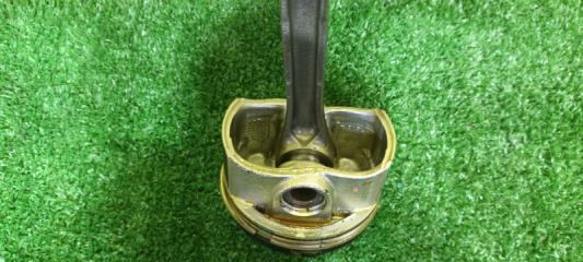 Поршень с шатуном TOYOTA C-HR ZYX10 2ZR-FXE 1310137250 4 ракурс