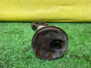 Поршень с шатуном NISSAN JUKE NF15 MR16DDT 3 ракурс