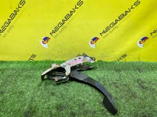 Педаль тормоза SUBARU FORESTER SHJ FB20 3 ракурс