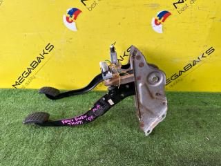 Педальный блок MAZDA DEMIO DW3W B3 D201-43-300B 4 ракурс